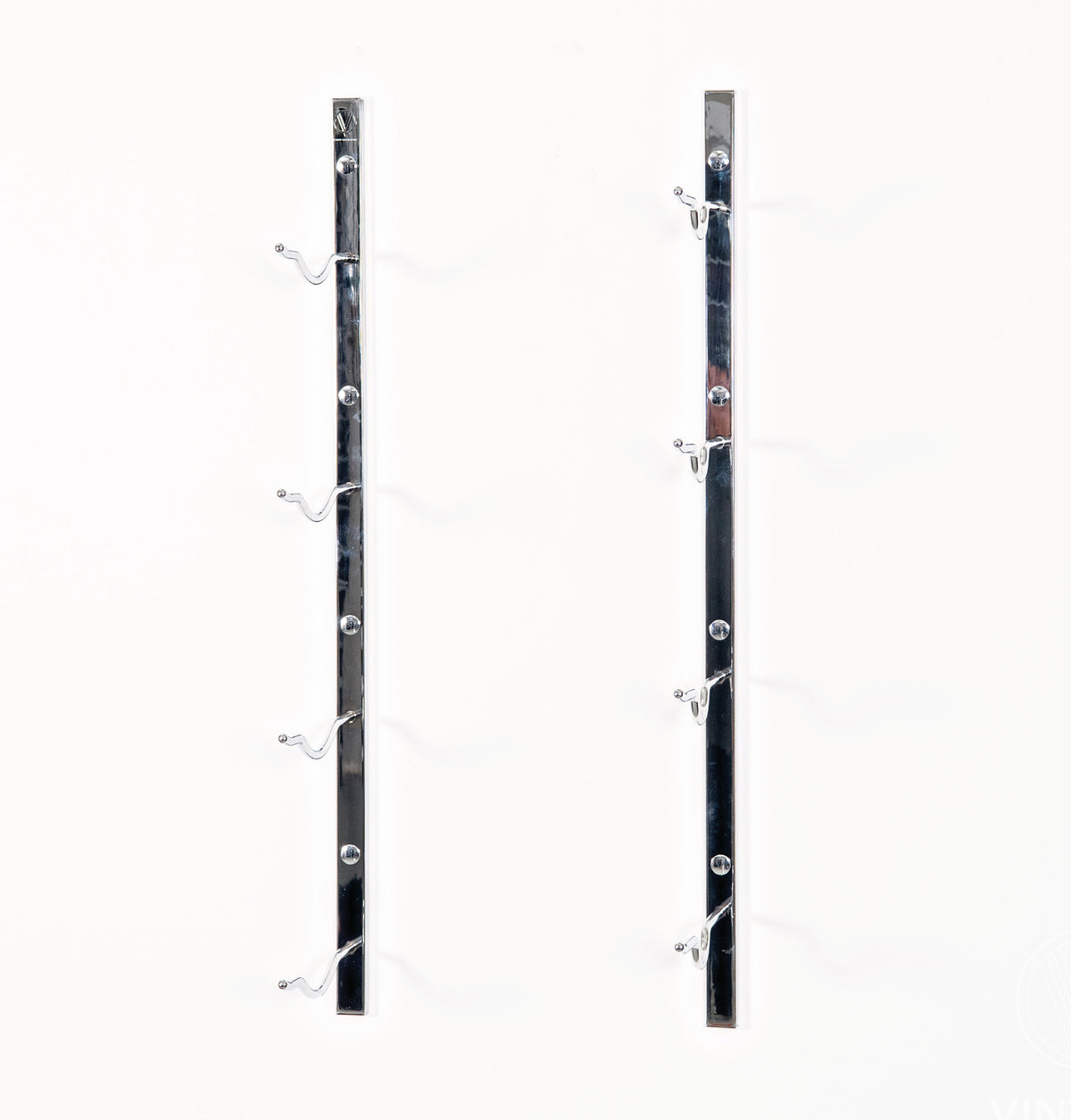 Wall-mounted metal bottle rack with side hooks and two vertical rails