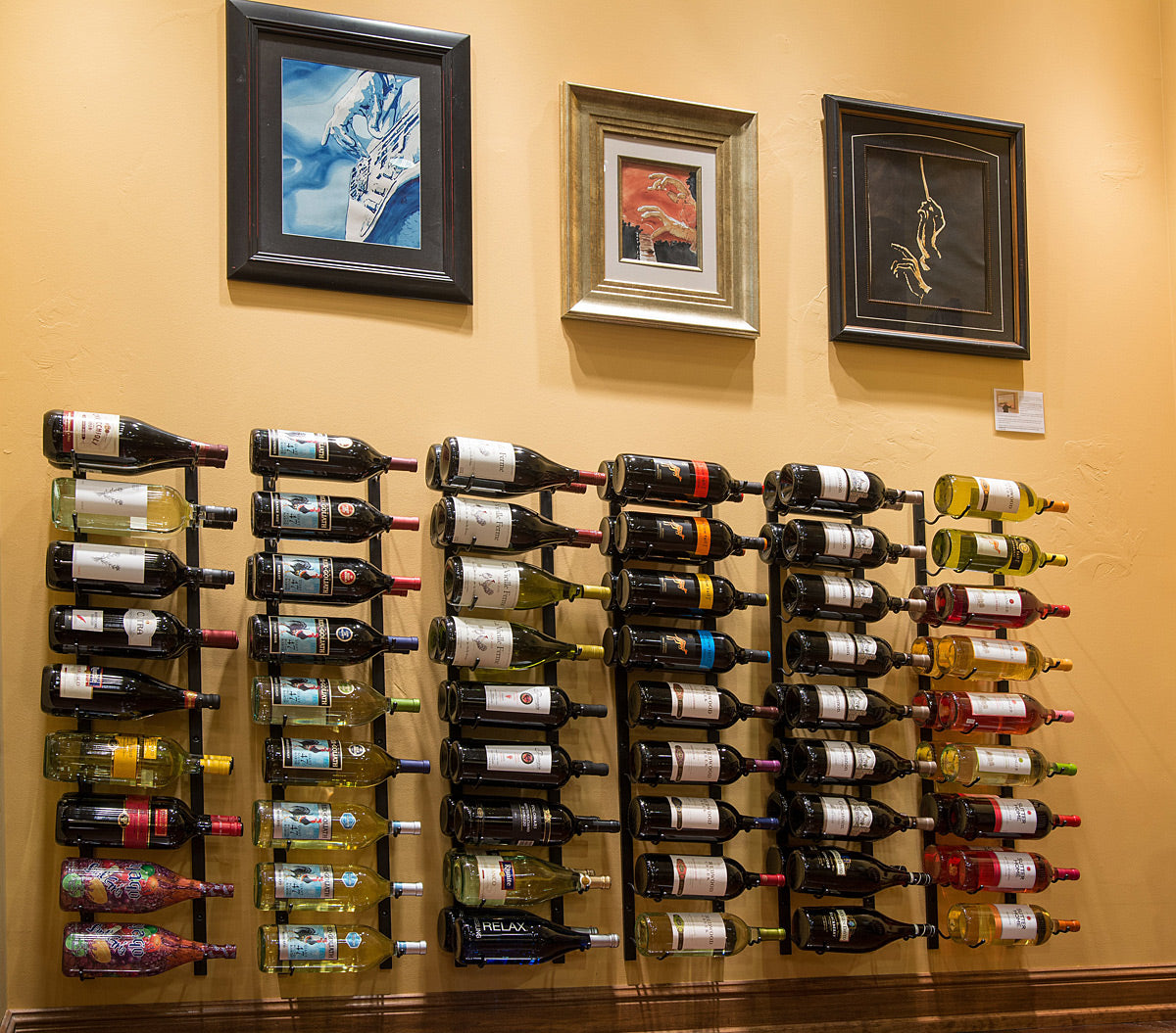 Idea Gallery - Restaurant Wine Displays