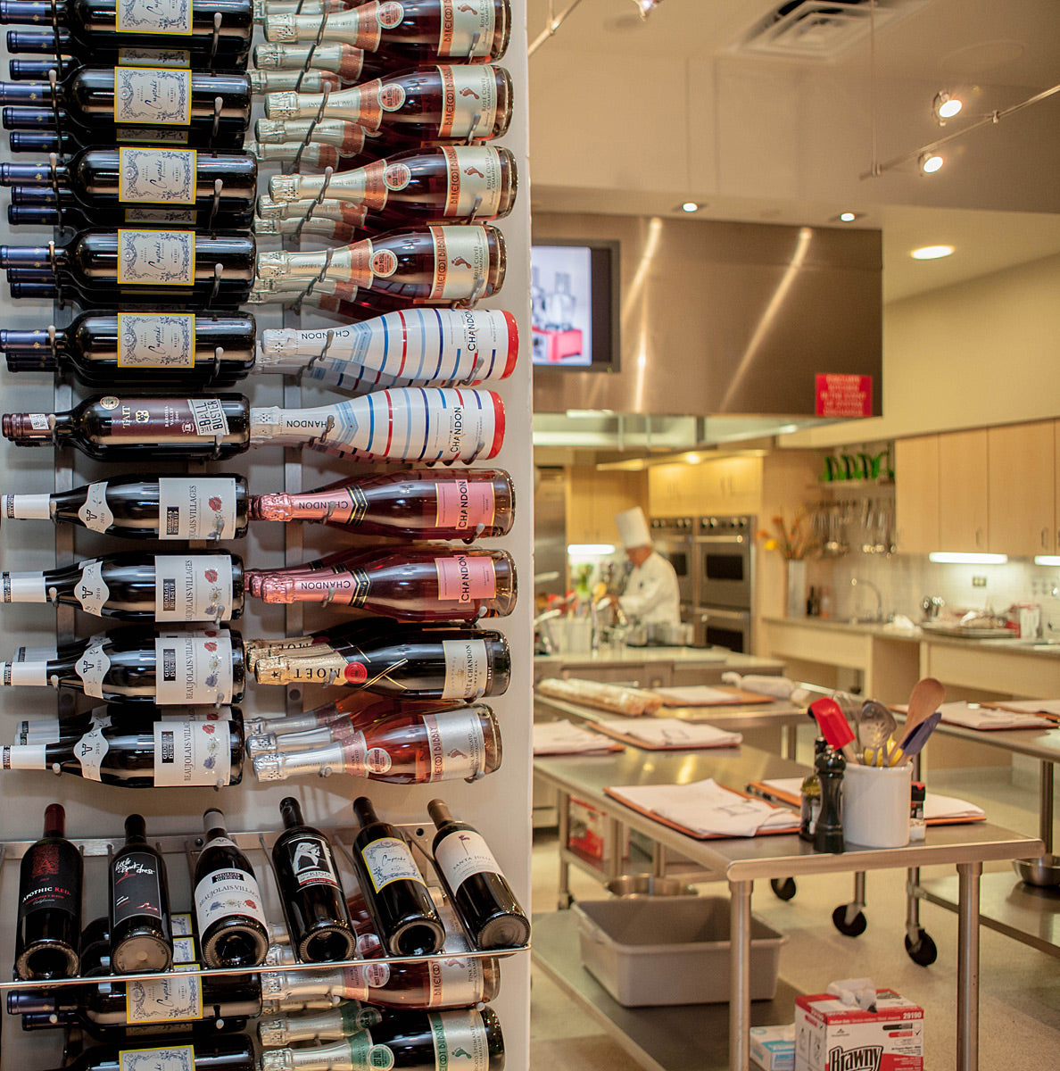 Idea Gallery - Restaurant Wine Displays