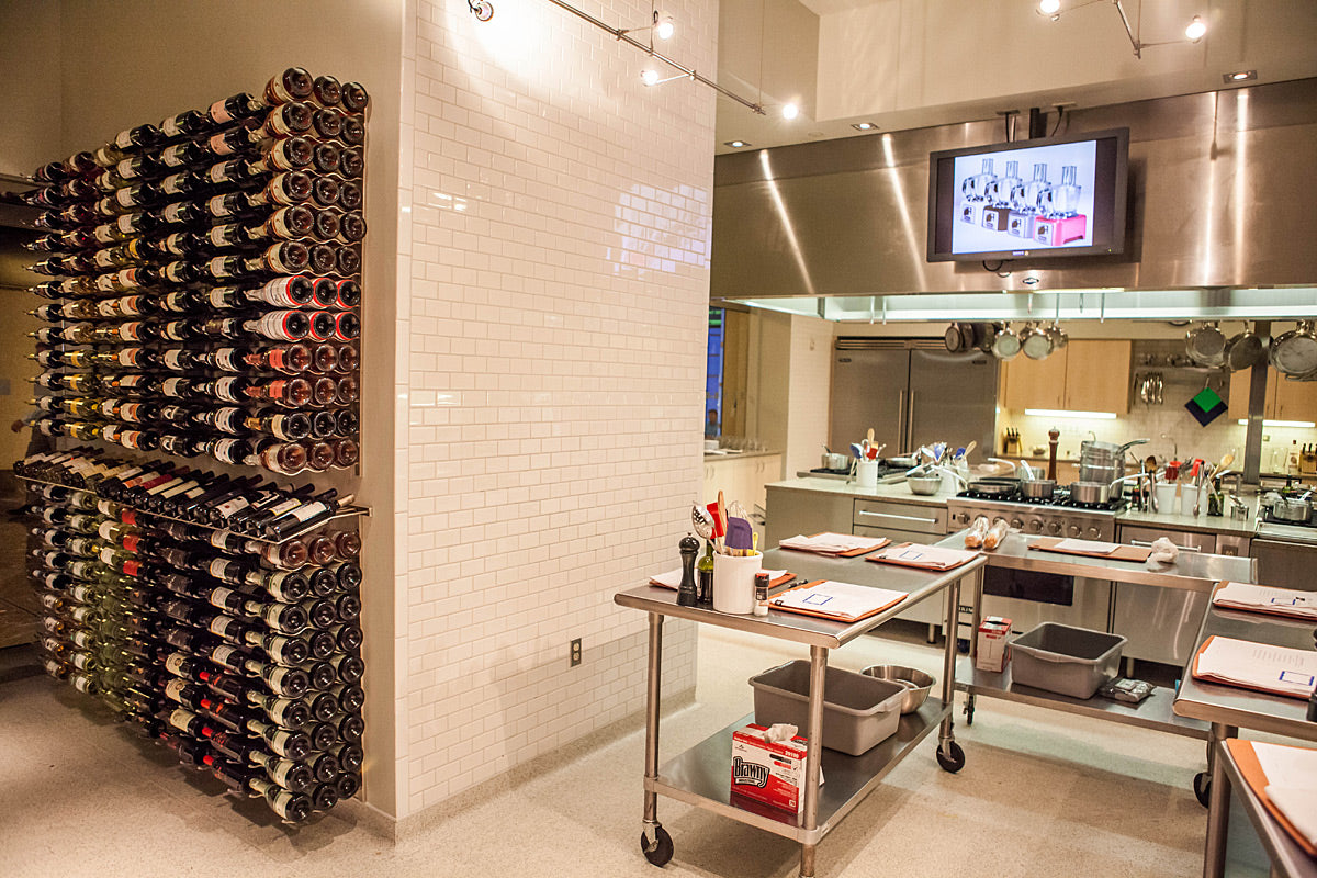 Idea Gallery - Restaurant Wine Displays