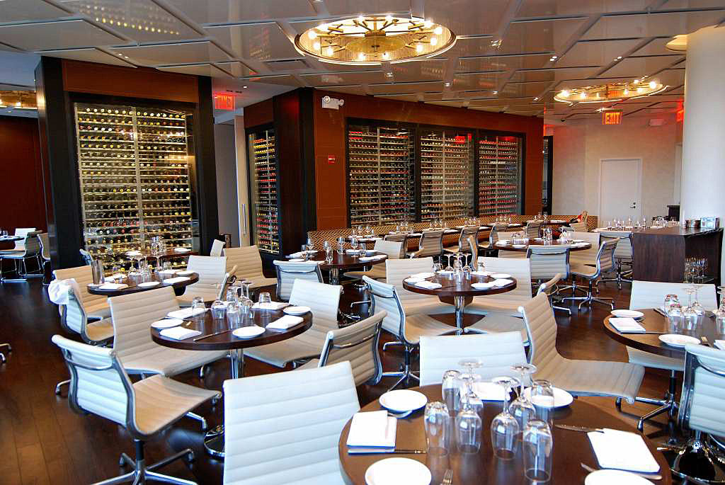Idea Gallery - Restaurant Wine Displays