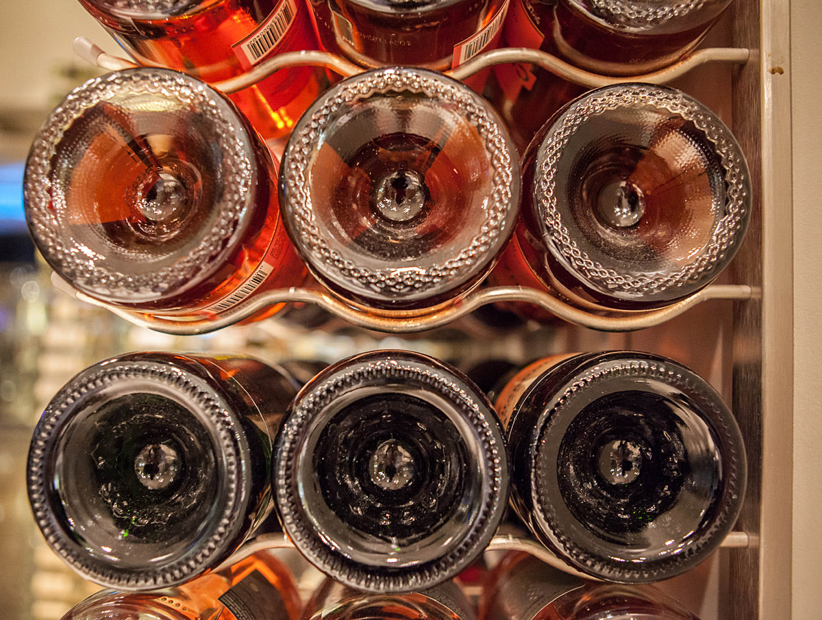 Idea Gallery - Restaurant Wine Displays