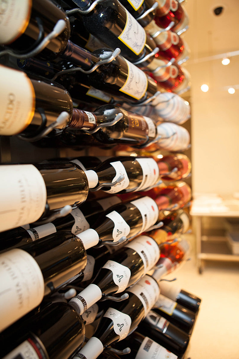 Idea Gallery - Restaurant Wine Displays