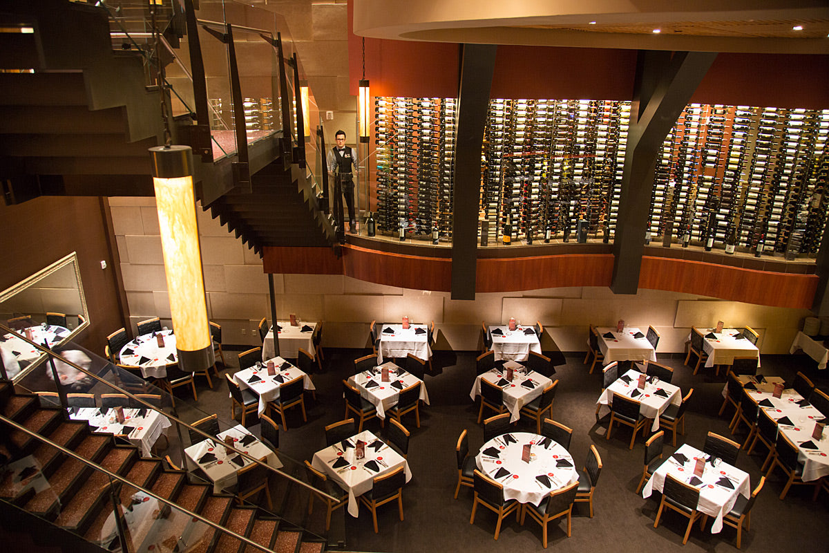Idea Gallery - Restaurant Wine Displays