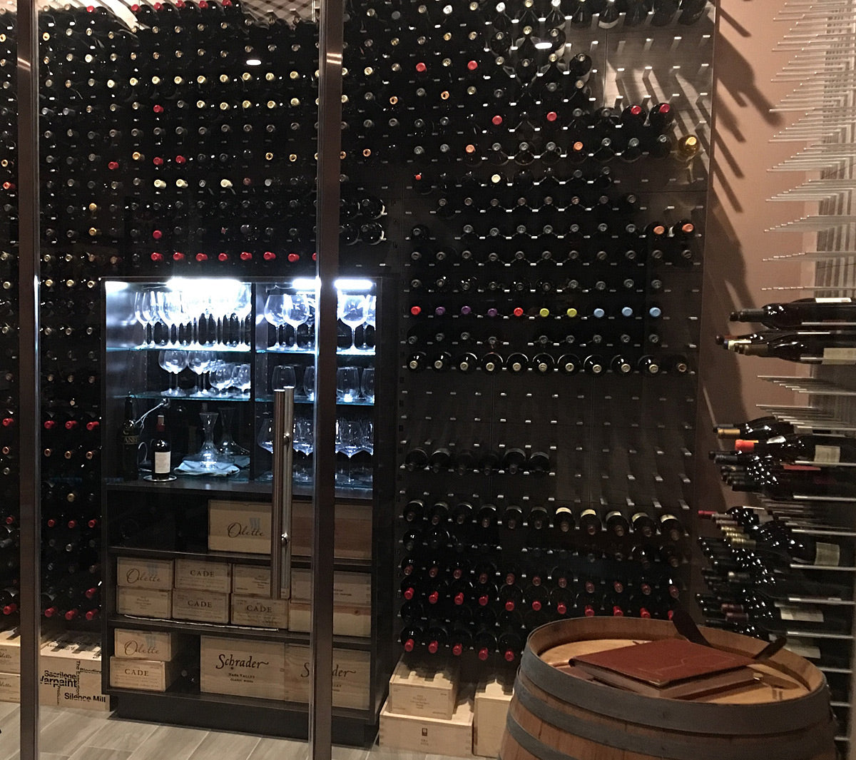 Idea Gallery - Restaurant Wine Displays