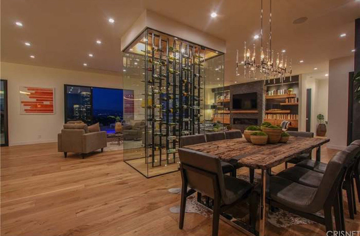 Idea Gallery - Glass Enclosed Cellars
