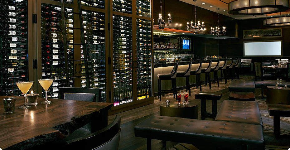 Idea Gallery - Restaurant Wine Displays